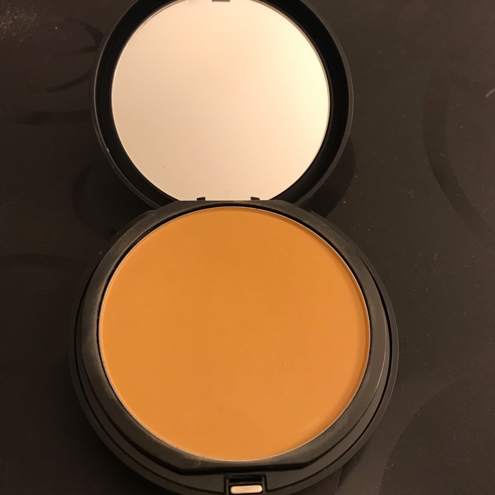 bareMinerals Bare Pro Powder foundation ✨